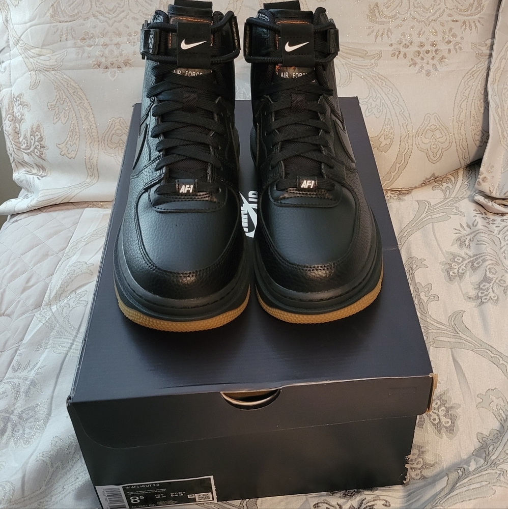 Nike Air Force 1 High Utility 2.0  Women's Boot. Black, Size 8.5W. *NEW IN BOX* - Picture 11 of 16